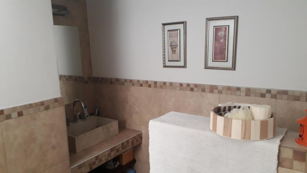 Casa Cerca Del Centro Bed&Breakfast Мендоса Экстерьер фото