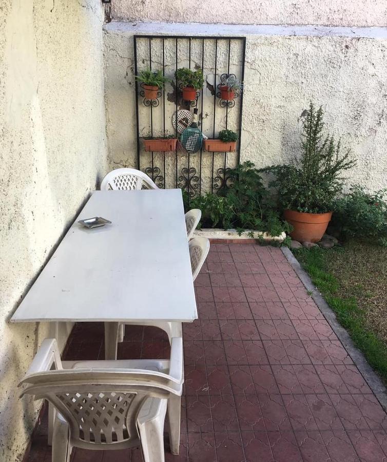 Casa Cerca Del Centro Bed&Breakfast Мендоса Экстерьер фото
